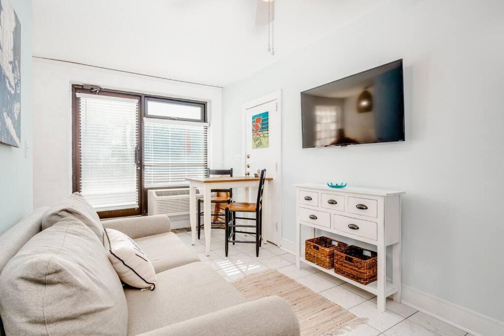 Why Knot Getaway...Rooftop With Waterview! Unit D โบฟอร์ต ภายนอก รูปภาพ